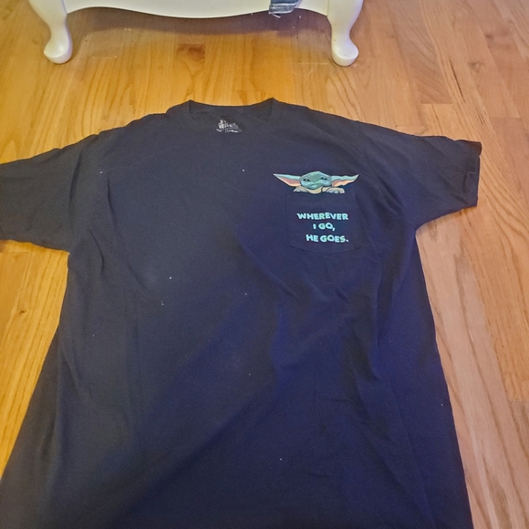 Star Wars Baby Yoda Shirt - Picture 7 of 10